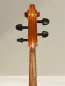 Preview: Bucur Ioan linkshänder 4/4 Cello (Violoncello) Stradivarius Modell, Schneckenansicht-hinten Preview: Bucur Ioan linkshänder 4/4 Cello (Violoncello) Stradivarius Modell, Schneckenansicht-hinten