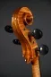 Preview: Schneckenansicht von hinten seitlich eines Kalas Csaba \"Caribbean\" 4/4 Meister Cello (Violoncello) nach Montagnana \"Sleeping Beauty\" Handarbeit 2022