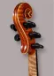 Preview: Schneckenansicht hinten seitlich einer Simon Joseph 5Saiter 4/4 Meister Geige (Violine) Handarbeit 2023