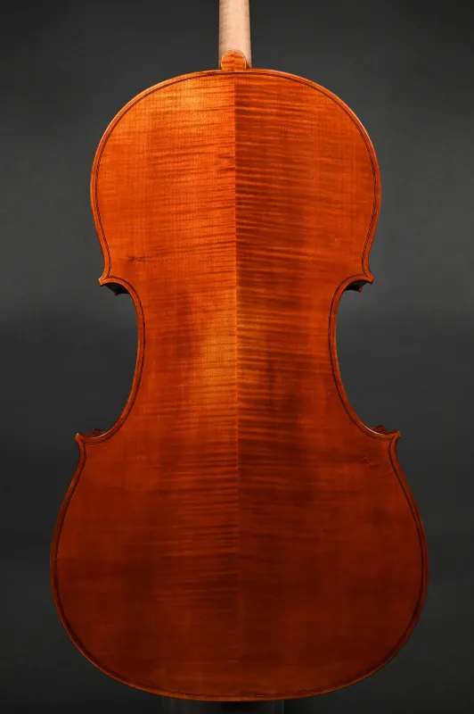 Bodenansicht eines Stoica Alin 7/8 Cello (Violoncello) Handarbeit aus Siebenbürgen 2023
