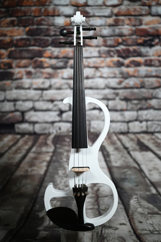 Preview: PETZ E-Violine SET mit Bogen, Etui, Kopfhörer und Kabel