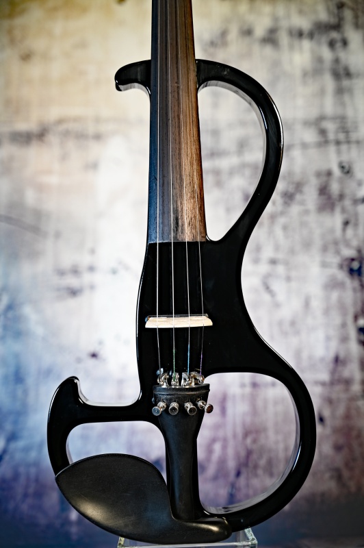 Preview: PETZ E-Violine SET mit Bogen, Etui, Kopfhörer und Kabel