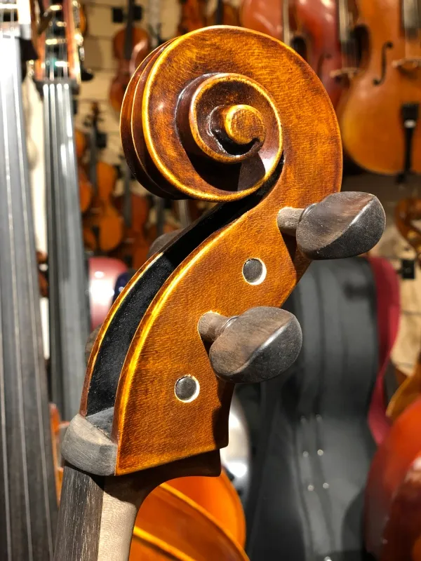 Siebenbürgisches/Rumänisches 1/2 "Professional" Geigenbauer Cello, nicht spielfertig