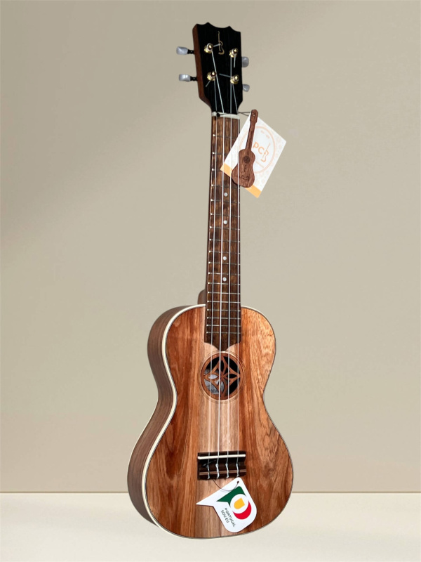 Preview: APC CROS ROSACEA Concert Ukulele – massive Akazie