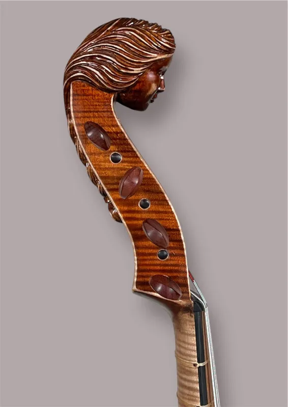 7-saitige Bassgambe nach Nicolas Bertrand gebaut 2024– Schneckeansicht seitlich rechts