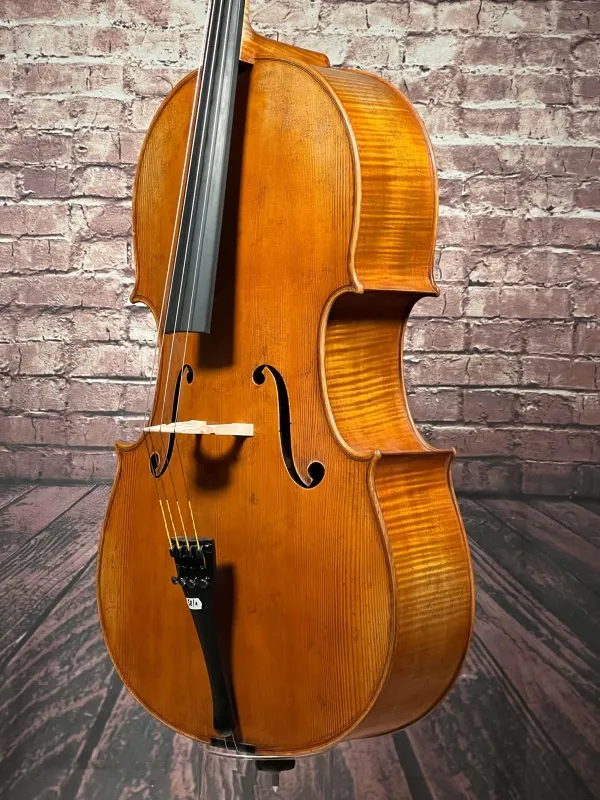 Decken-Zarge-Detailansicht einer Simon Joseph Goffriller Cello (Violoncello) Handarbeit 2019
