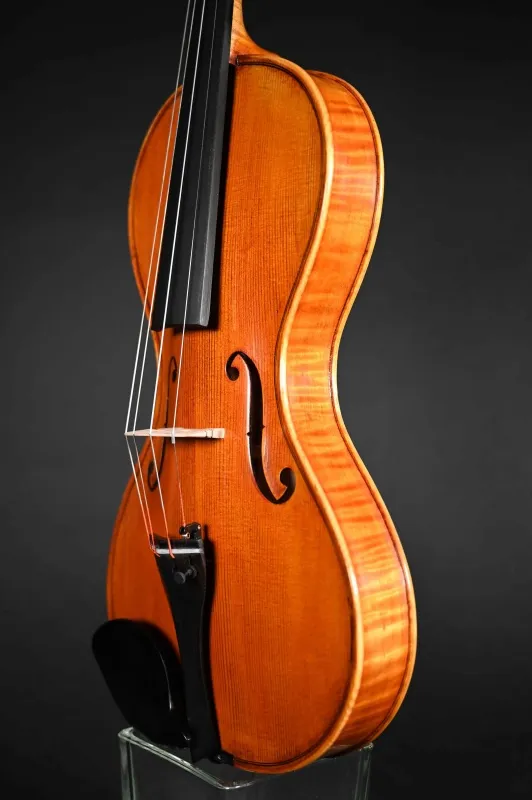 Decken-Seite-Detailansicht einer Simon Joseph Corneless Geige (Violine) Handarbeit 2022