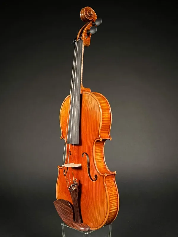 Front-Zarge-Detailansicht einer Pop Dumitru 4/4 \"di Bottega\" Geige (Violine) Handarbeit 2018