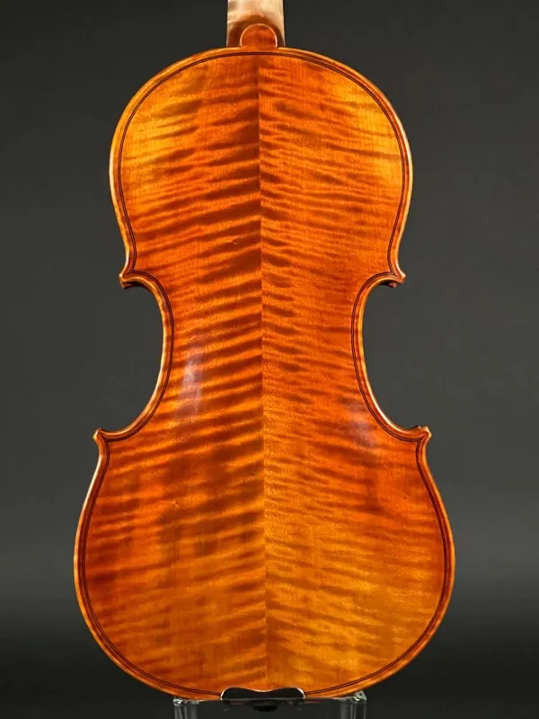 Boden-Detailansicht einer Simon Joseph Meister 7/8 Geige (Violine) Stradivari Modell Handarbeit 2020