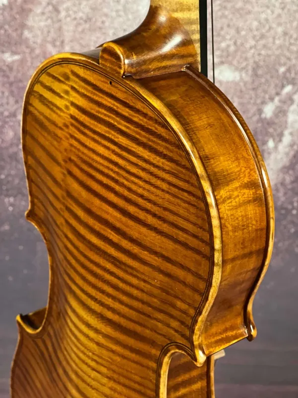 Halsansatz-hinten-Detailansicht einer Simon Joseph Meister Geige (Violine) Handarbeit 2018