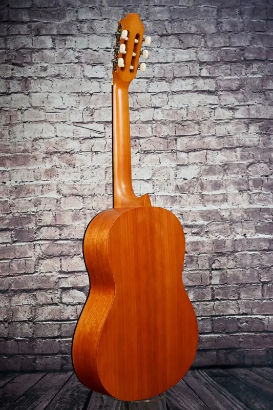 Rück-Detailansicht einer VALENCIA VC204 4/4 Konzertgitarre (Klassische Gitarre) Modell Antique Natural