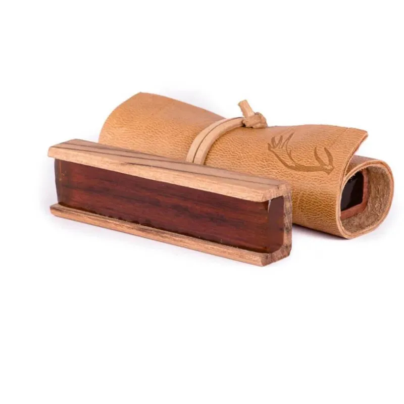 Leatherwood Bespoke Kolophonium – Handgefertigt aus edelsten natürlichen Harzen für unverwechselbare Klangqualität und optimale Saitenpflege.