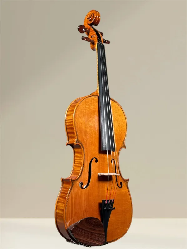 Simon Joseph Meister-Bratsche 15,5\" 39,5 cm, Stradivarius „Tuscan“ Modell, gebaut 2014 in Siebenbürgen - Vorderansicht seitlich