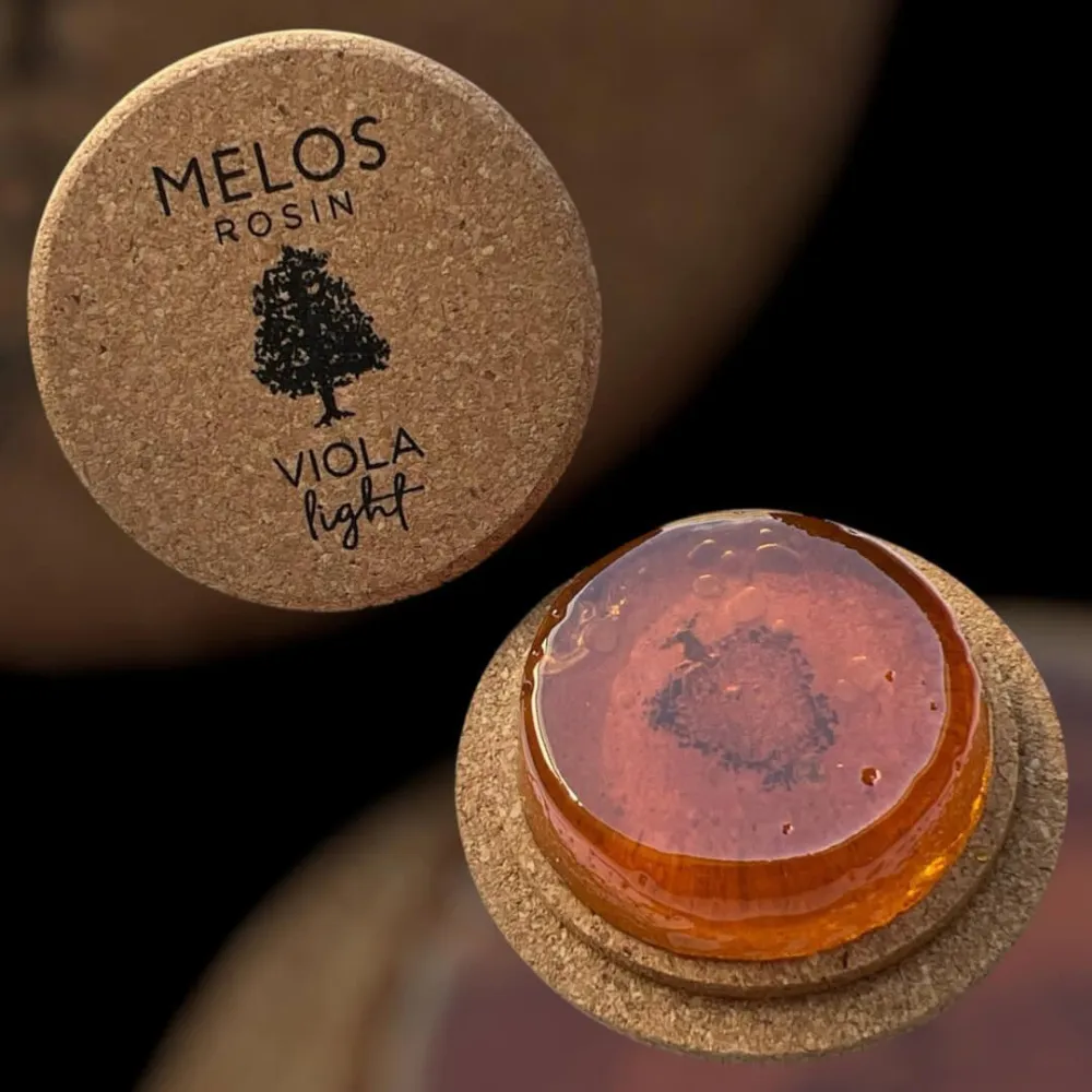 Das Melos Bratsche (Viola) Kolophonium hell aus reinem Naturharz sorgt für perfekte Haftung und brillante Klangqualität – für Profis und Hobbymusiker gleichermaßen.