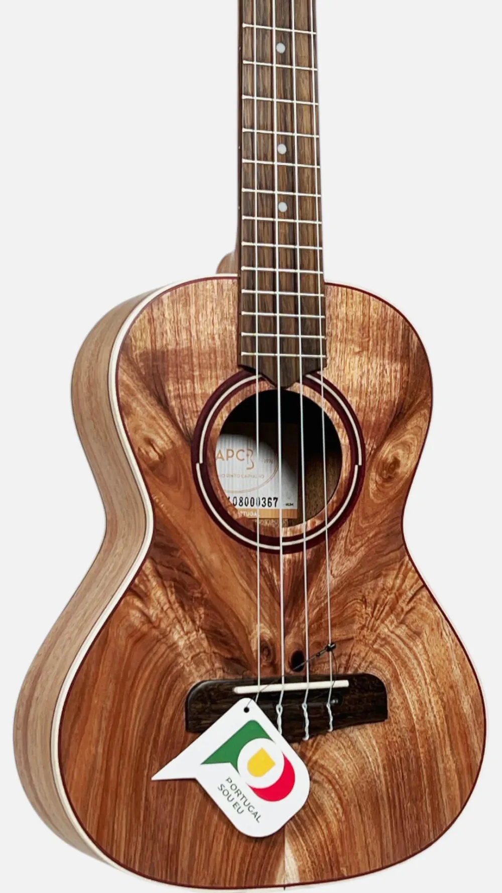 Detailansicht der versetzten Rosette der APC LG T MP Ukulele Detailansicht der versetzten Rosette der APC LG T MP Ukulele