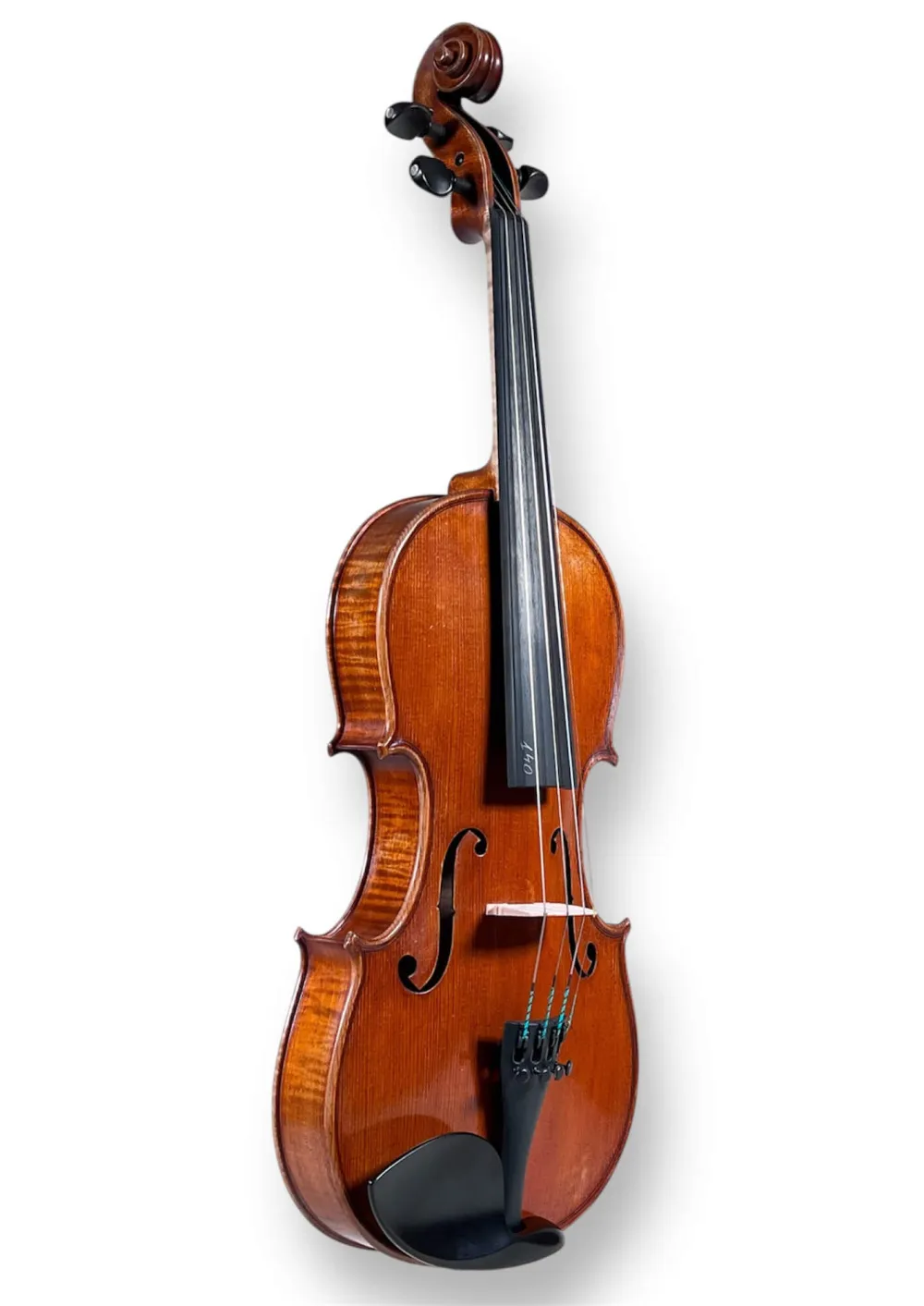 2024 Handgefertigte Violine Geige von Butiu Cornel nach Stradivarius Modell - Vorderansicht seitlich