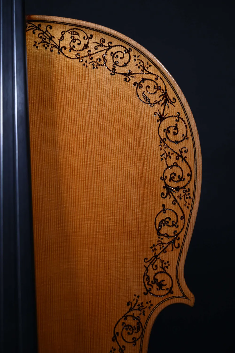 Deckenansicht oben eines Kalas Csaba 4/4 Meister Cello (Violoncello) nach Stradivarius Handarbeit 2022