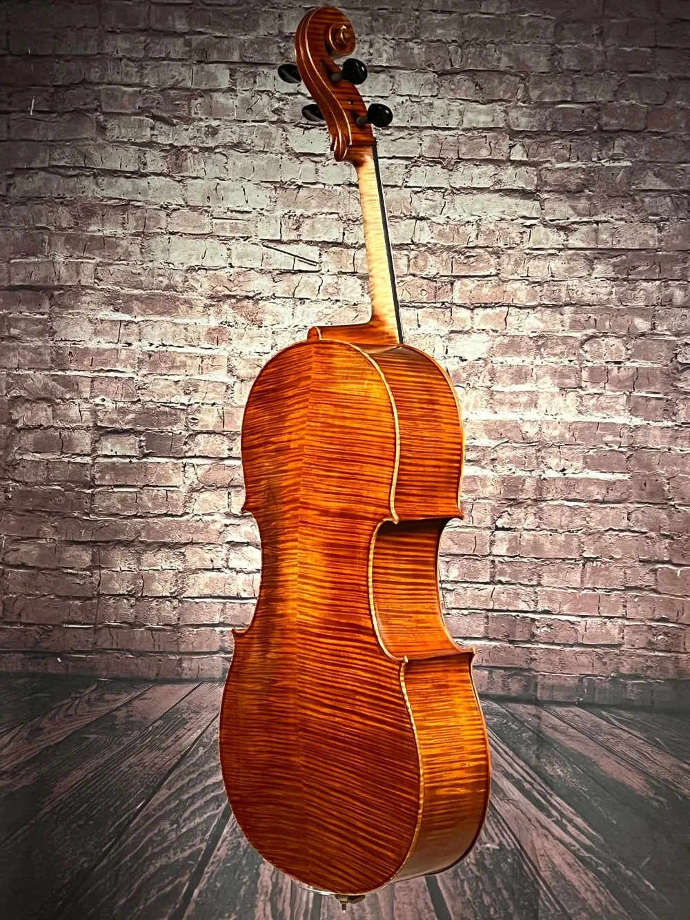 Rück-Zarge-Detailansicht eines Gheorghe Ludovic nach Guarneri Cello (Violoncello) Handarbeit 2021