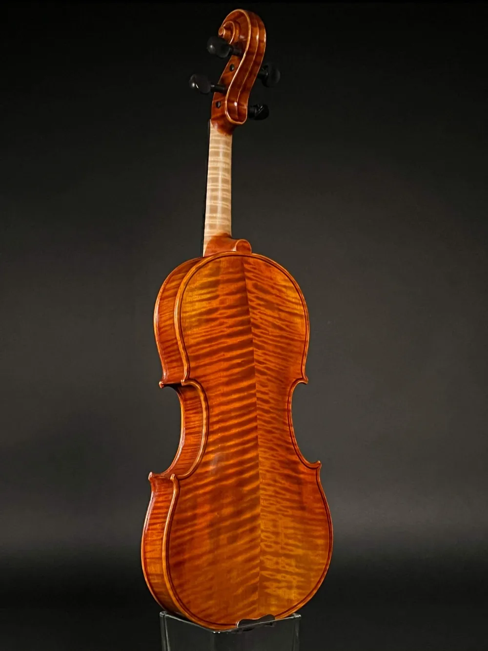 Boden-Zarge-Detailansicht einer Simon Joseph Meister 7/8 Geige (Violine) Stradivari Modell Handarbeit 2020