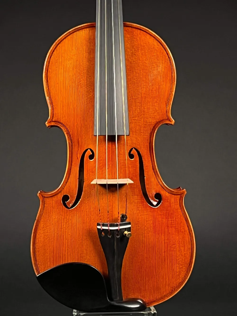 Decken-Detailansicht einer Simon Joseph Meister Geige (Violine) Guarneri Modell Handarbeit 2020