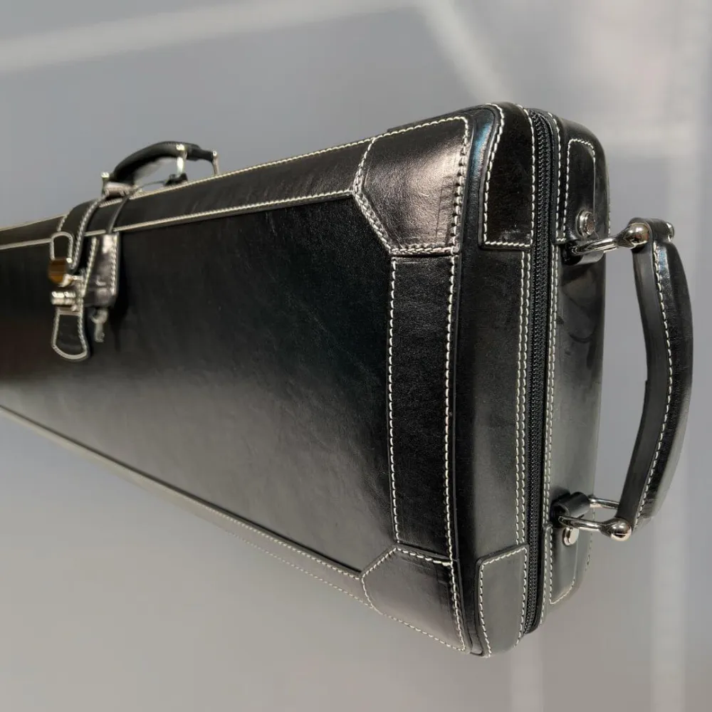 Vertikaler Tragegriff am exklusiven Violine Lederetui, Deckenansicht