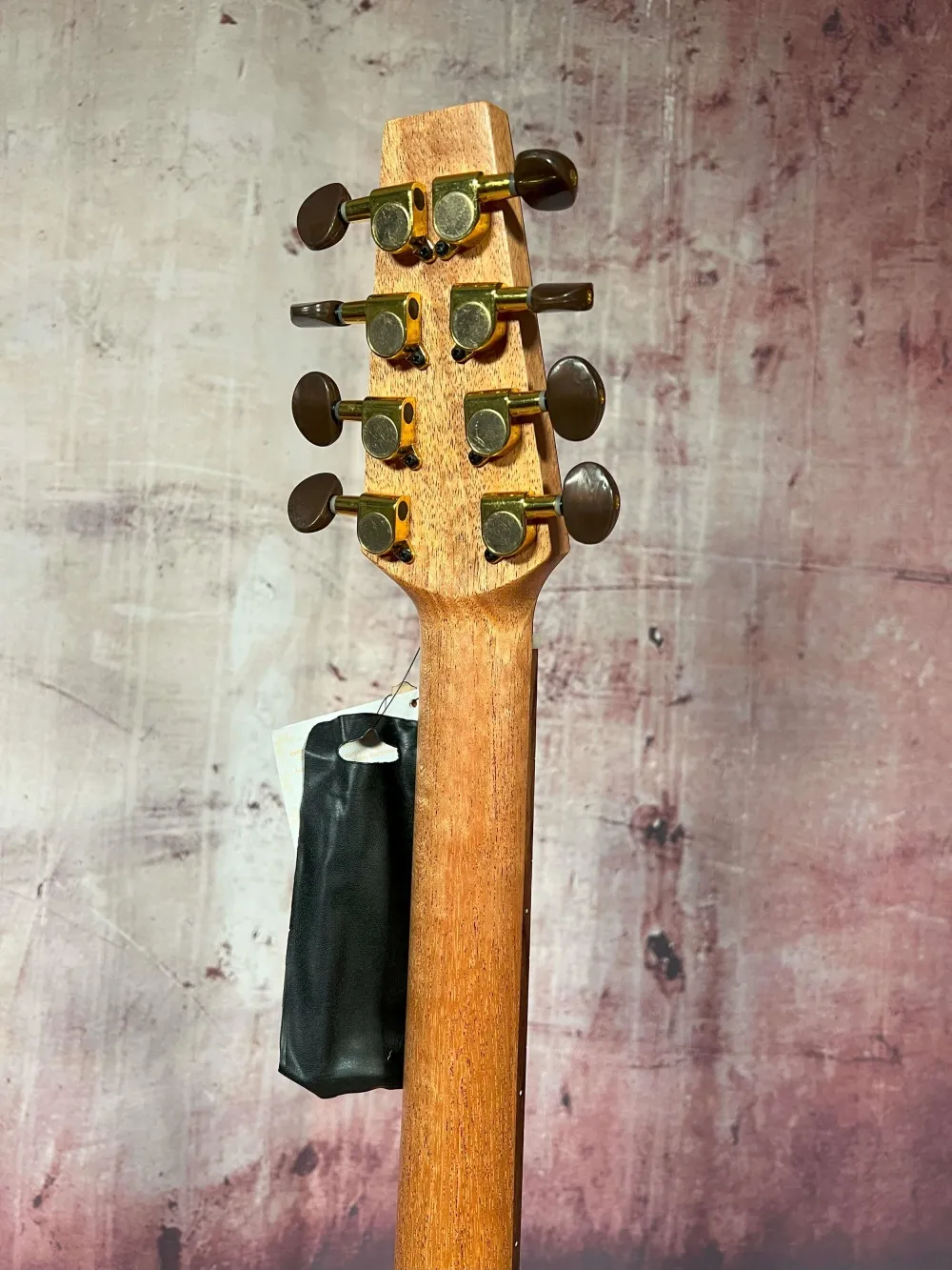 Kopfansicht von hinten einer APC Artist Portugiesisch Bouzouki Modell PTB310 gebaut in Portugal