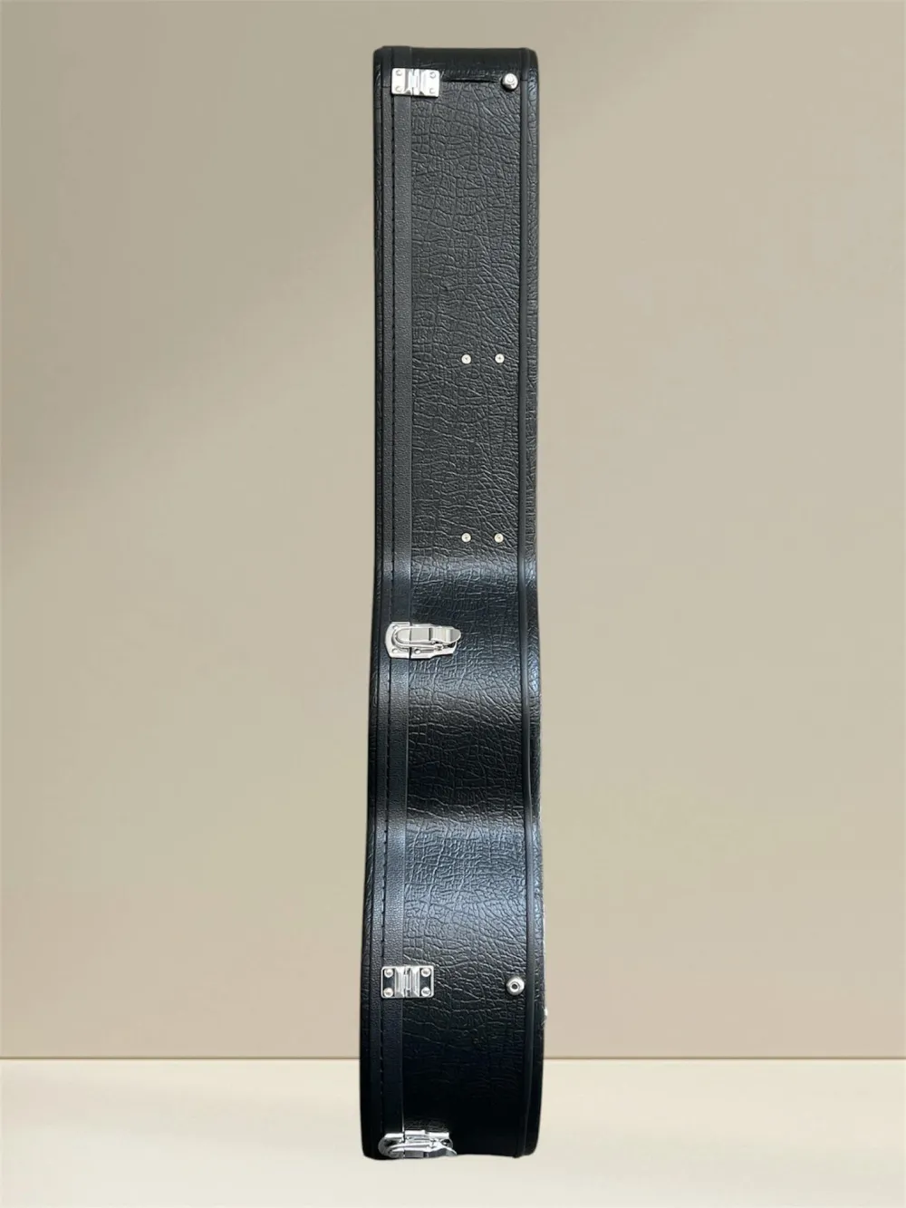 Karl Höfner Westerngitarren-Koffer passend für Jumbo Gitarren - Seiteansicht