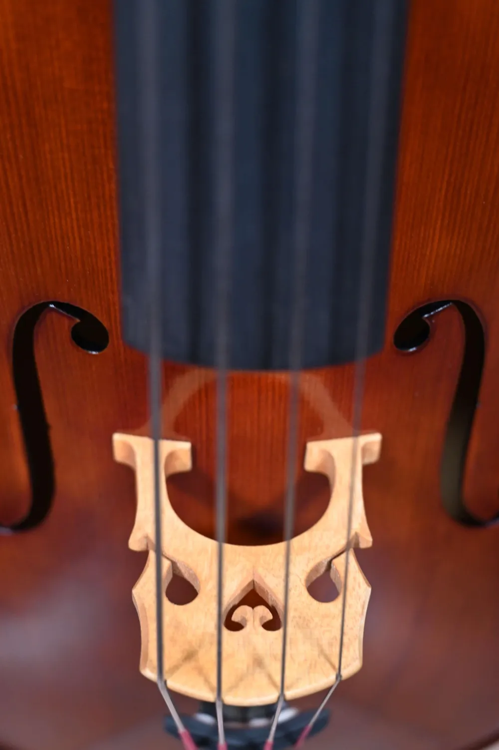 Reghino Birnenform Mini Bass 1/16 Kontrabass - Stegansicht