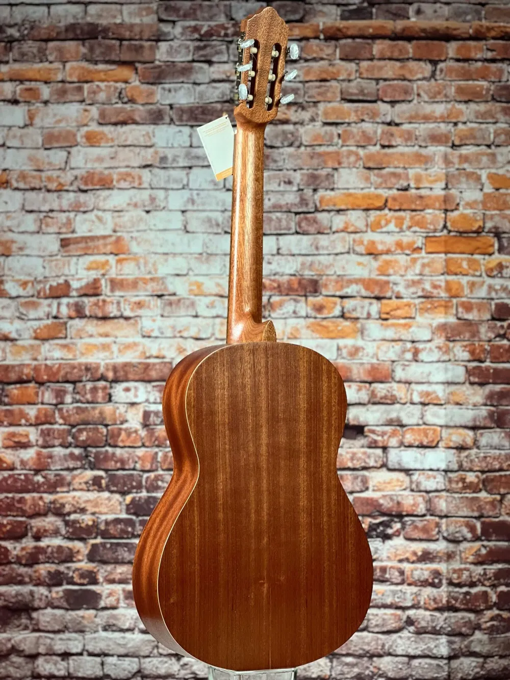 Back-Detailansicht einer APC Kontert (Classic) Gitarre Modell GC200 OP 7/8