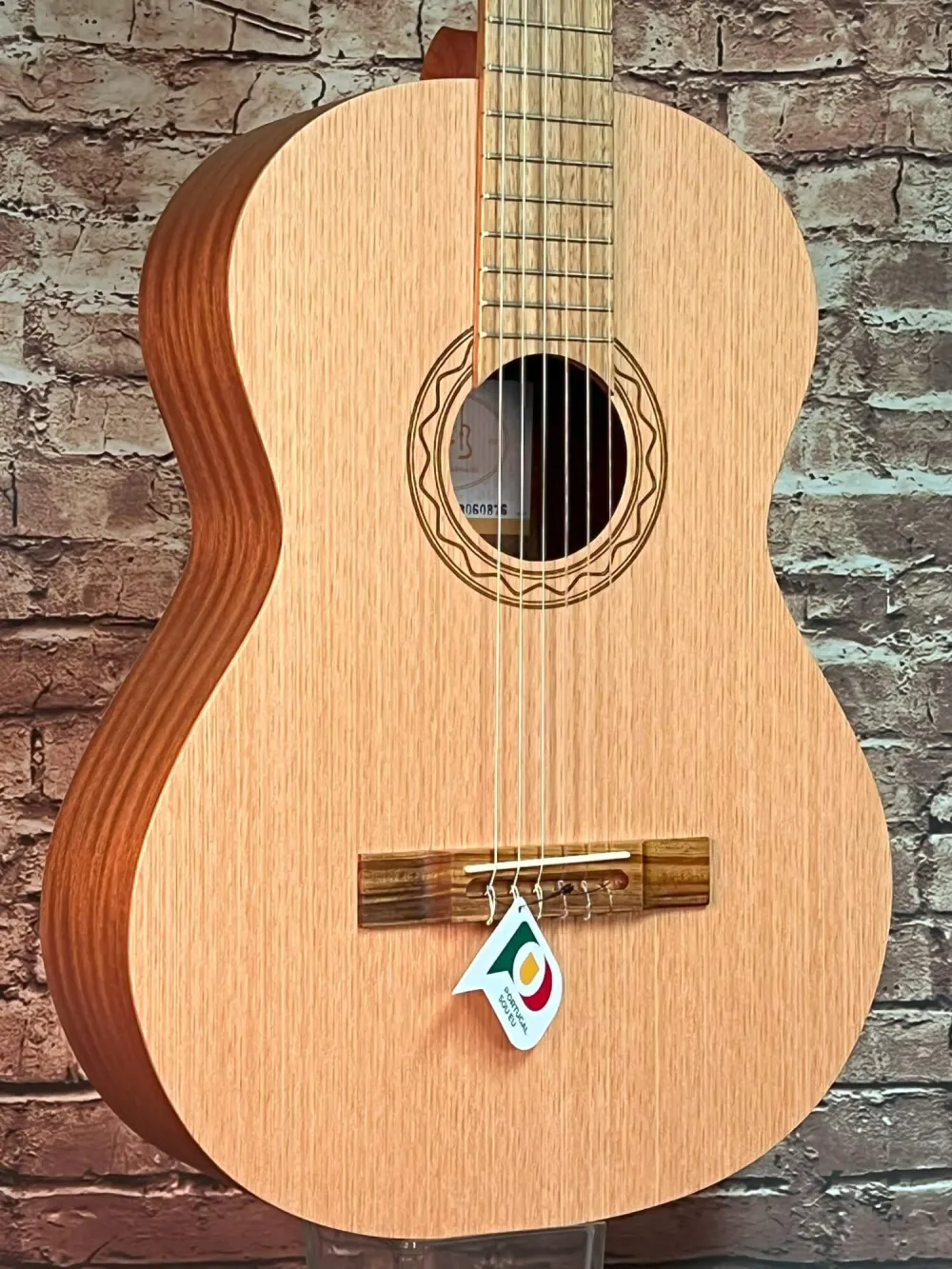Decke-Detailansicht einer APC Kontert (Classic) Gitarre Modell GC200 OP