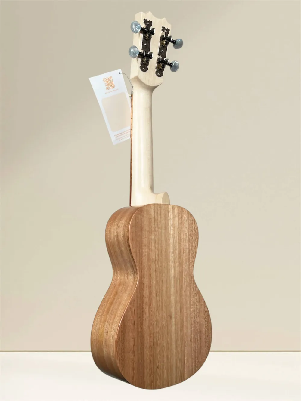 APC S EUC Sopran Ukulele aus massiver Eukalyptus - Rückansicht APC S EUC Sopran Ukulele aus massiver Eukalyptus - Rückansicht