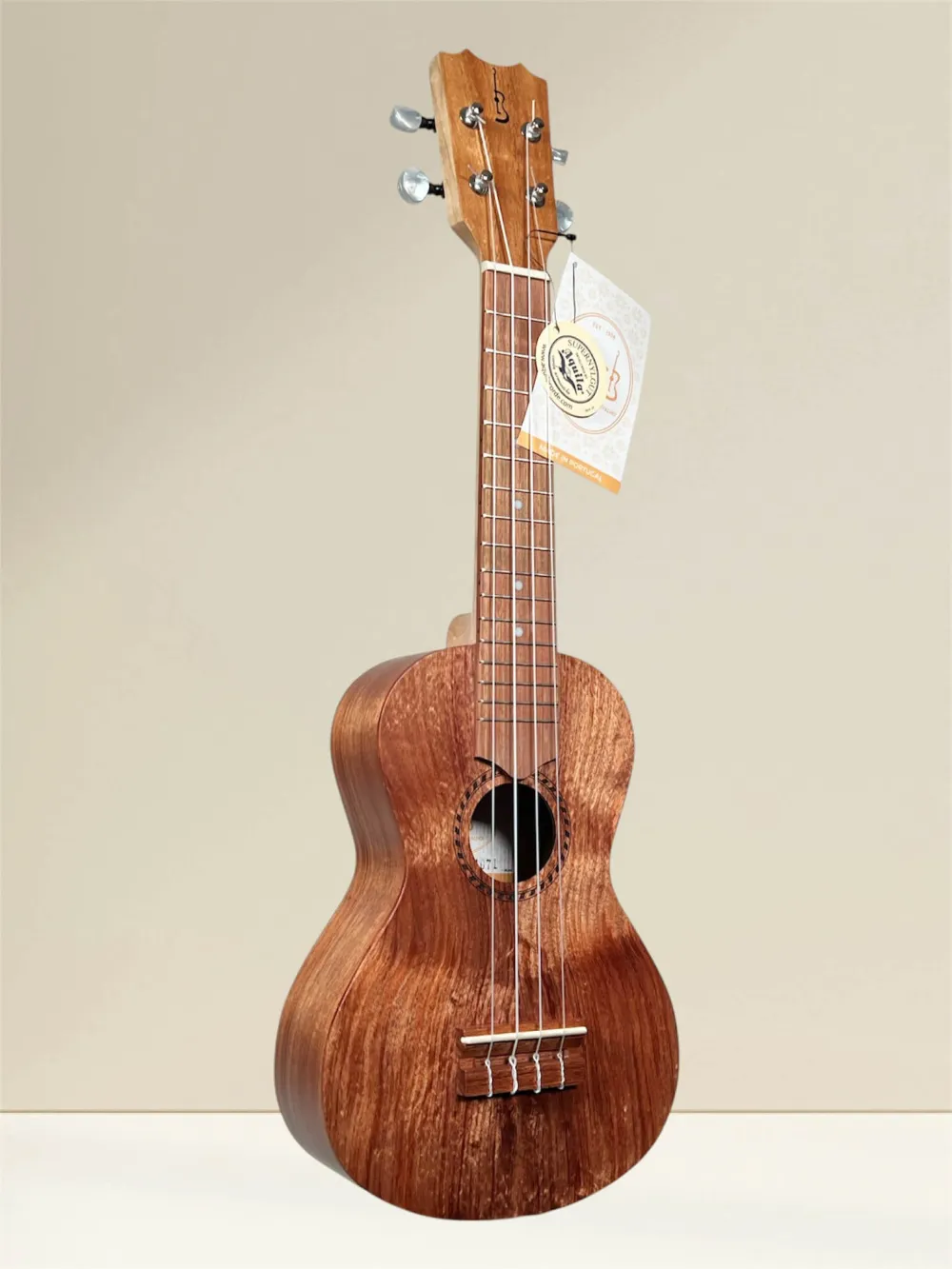APC SS Simple Sopran Ukulele aus massiver Akazie - Vorderansicht