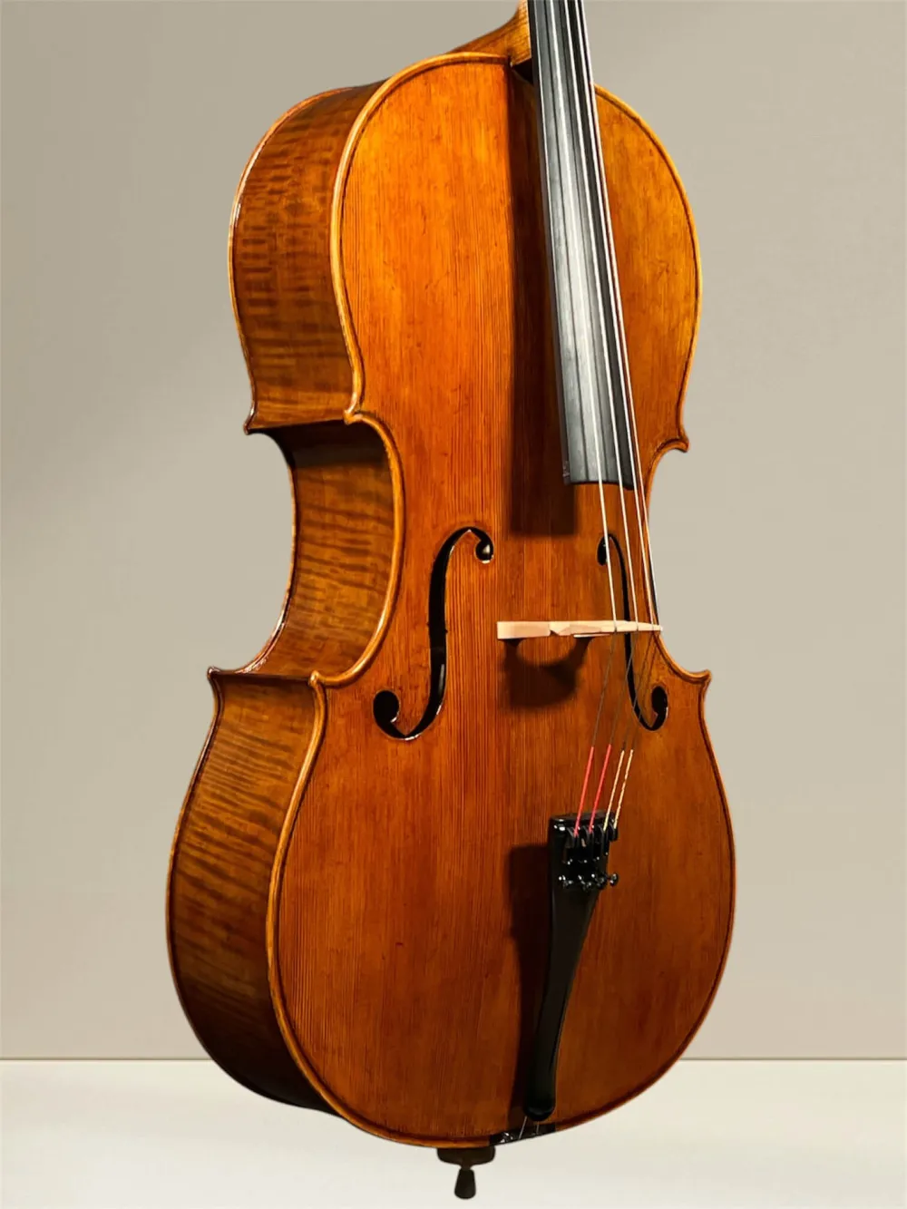 Stoica Alin 4/4 Meistercello nach Stradivari B-Form Davidov Modell 2023 - Decke- und Zargeansicht