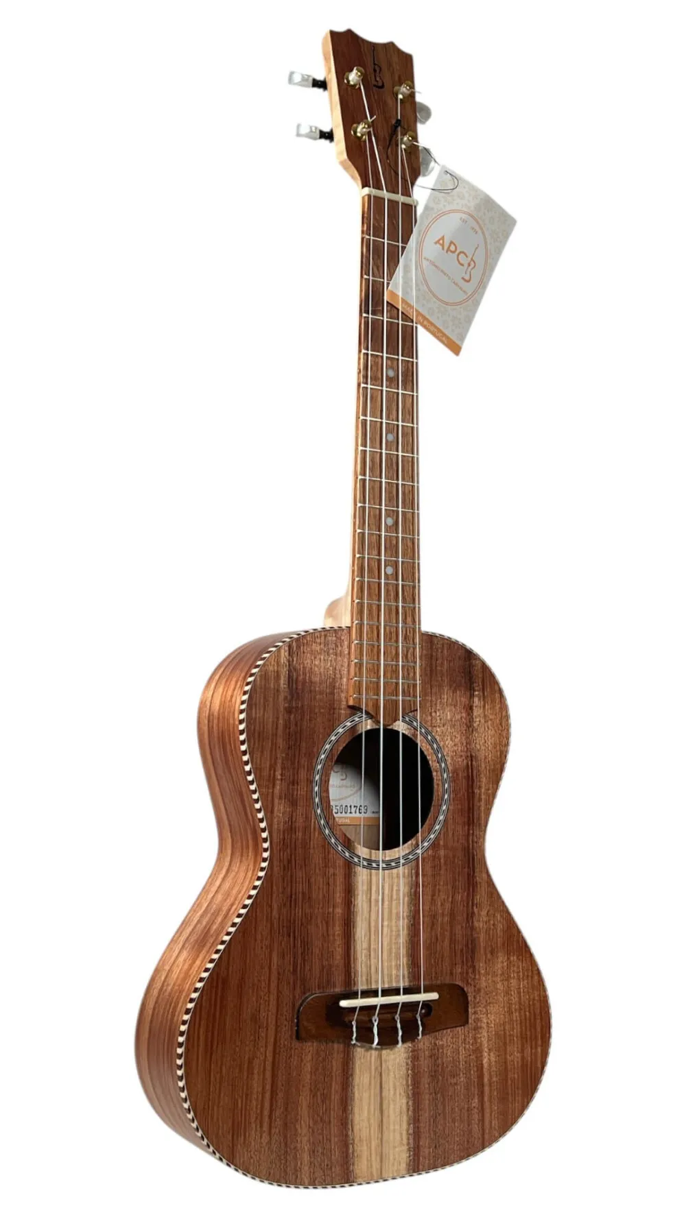 APC TT Traditional Tenor Ukulele aus massiver Koa-Akazie – handgefertigt in Portugal mit offenporigem Finish - Vorderansicht APC TT Traditional Tenor Ukulele aus massiver Koa-Akazie – handgefertigt in Portugal mit offenporigem Finish - Vorderansicht