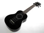 koki o Linde Sopran-Ukulele mit Tasche, Schwarz